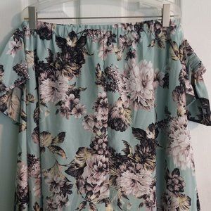 latowne size m blue floral blouse